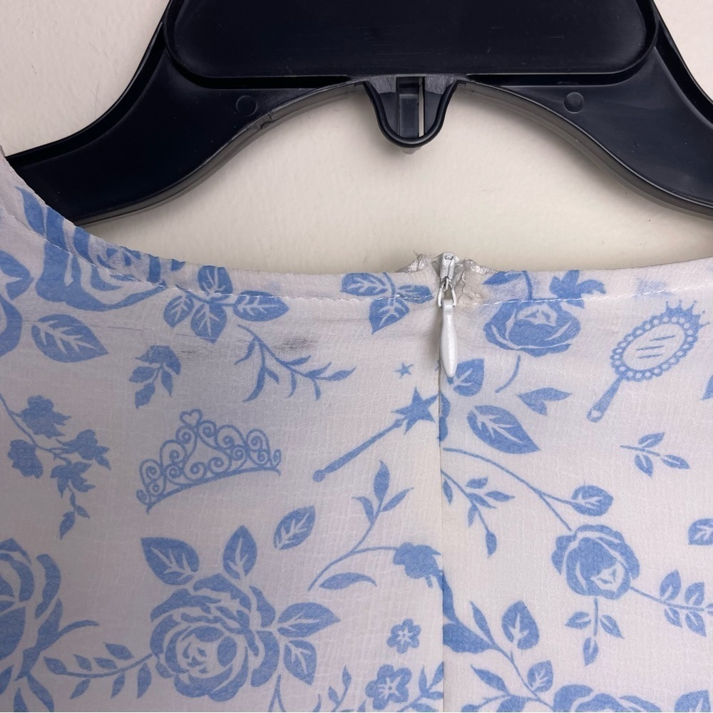 Disney Cinderella romper size medium blue and white - Picture 5 of 6